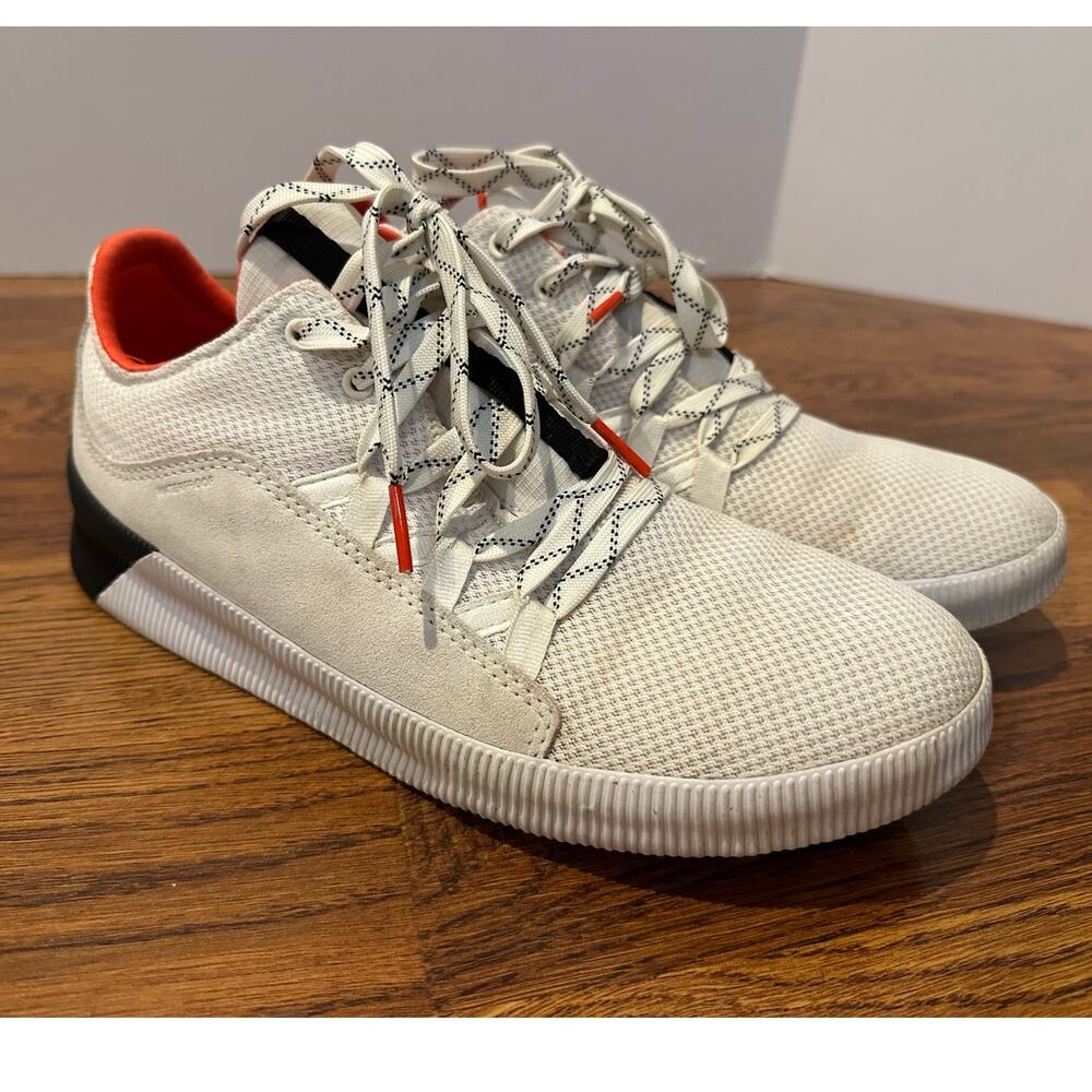Sorel Out N About Plus Waterproof Sneakers Women’s 9 White Lace Up Shoes